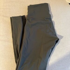 Lululemon Wunder train contour fit leggings